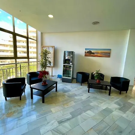 Paradise Apartment *